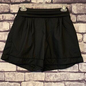 Ya Black Shorts Size Small